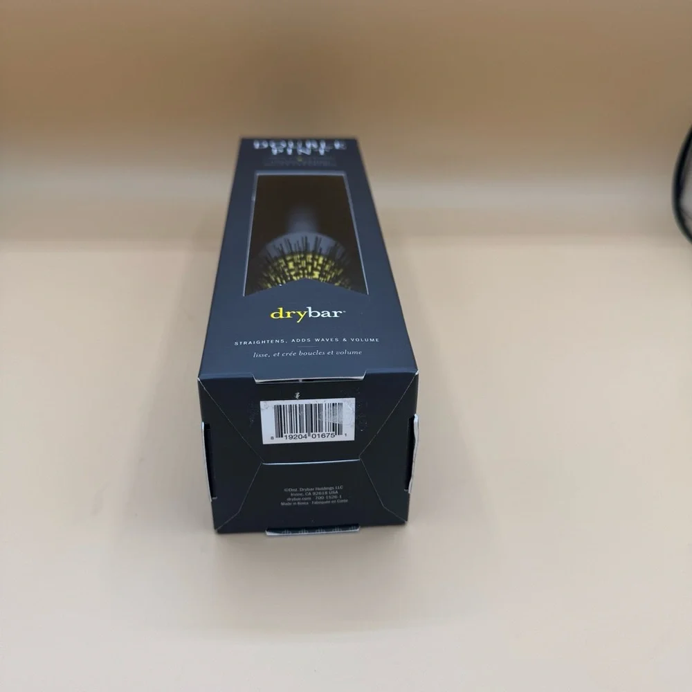 New in Box, Drybar Double‎ Pint Ceramic Brush